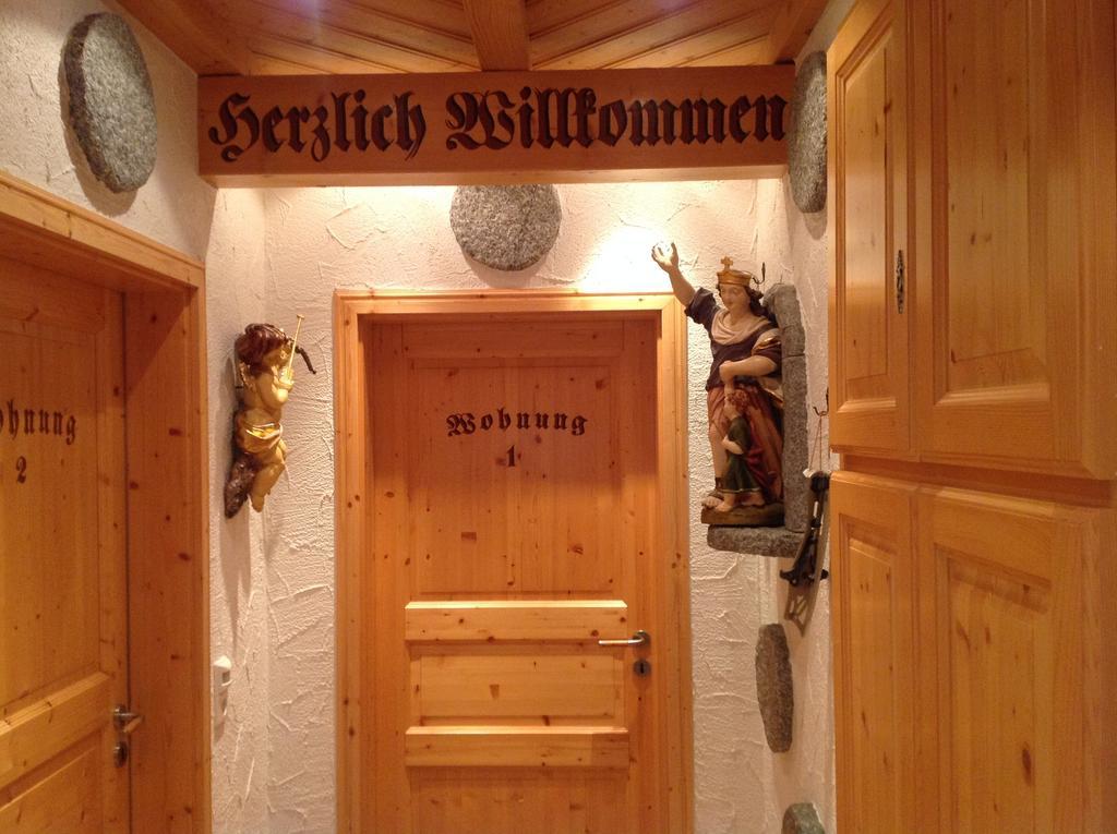 Holzbildhauerei Kammerer Apartment